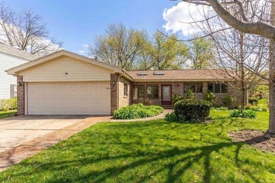 /international/us/2450-chas-drive-rolling-meadows-il-110108029757/
