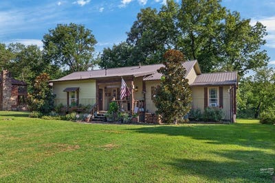 /international/us/1060-vaughn-rd-glenwood-ar-110109886109/