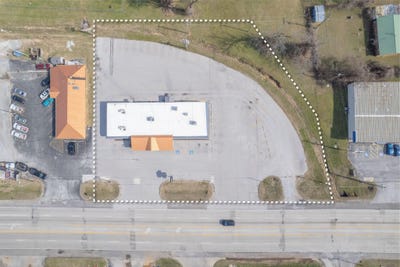 /international/us/925-929-s-neosho-boulevard-neosho-mo-110106258647/