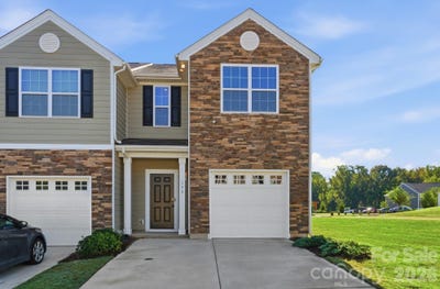 /international/us/179-court-house-avenue-york-sc-110120551569/