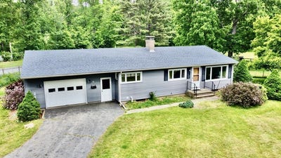 /international/us/75-elm-st-north-brookfield-ma-110108683070/