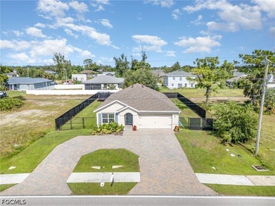 /international/us/1413-sw-trafalgar-parkway-cape-coral-fl-110120054923/