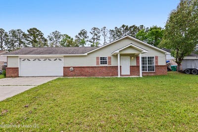 /international/us/10695-plummer-circle-gulfport-ms-110104094736/