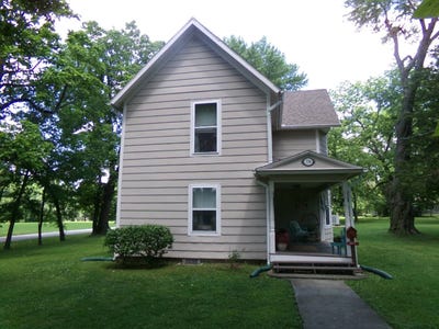 /international/us/734-north-osage-st-girard-ks-110108637766/