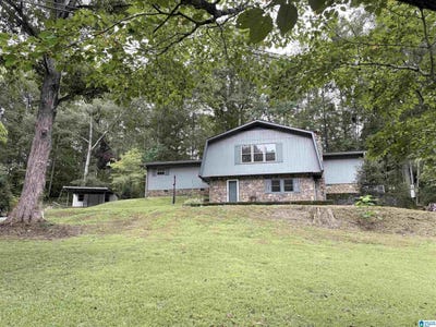 /international/us/208-earl-roberts-road-anniston-al-110119995105/