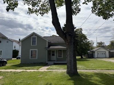 /international/us/202-n-clay-street-sturgis-mi-110108139001/