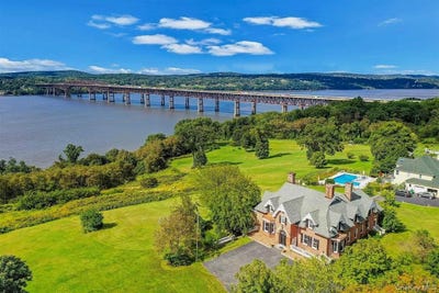 /international/us/12-monell-place-beacon-ny-110103108415/