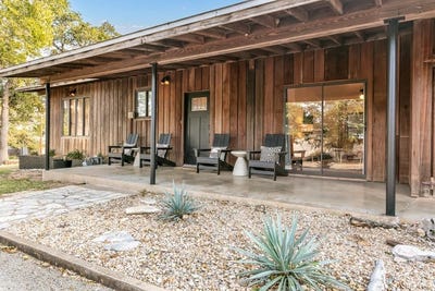 /international/us/804-henrietta-st-fredericksburg-tx-110103978975/