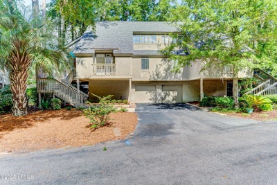 /international/us/11-compass-point-hilton-head-island-sc-110099084169/