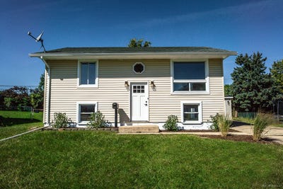 /international/us/234-gordon-avenue-romeoville-il-110120414705/