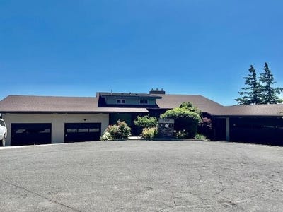 /international/us/2384-linda-vista-drive-klamath-falls-or-110100448392/