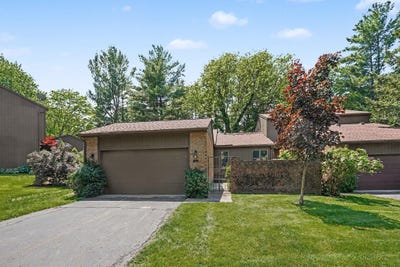 /international/us/106-merriweather-lane-kalamazoo-mi-110108358110/