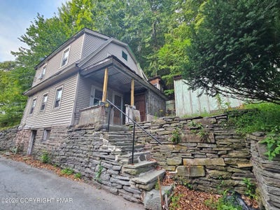 /international/us/455-riverside-drive-honesdale-pa-110119605072/
