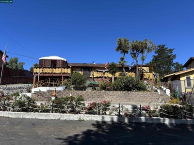 /international/us/694-renfrew-rd-el-sobrante-ca-110108448257/
