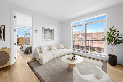 /international/us/831-knickerbocker-avenue-brooklyn-ny-110108500858/