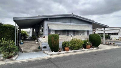 /international/us/15111-bushard-street-westminster-ca-110108340741/