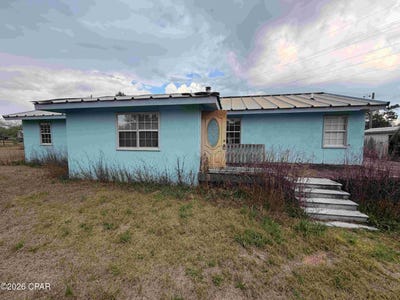 /international/us/502-mcpherson-drive-alford-fl-110107932504/
