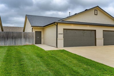 /international/us/12028-w-fontana-st-wichita-ks-110101136944/