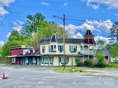 /international/us/1703-roan-road-spruce-pine-nc-110099197650/?lang=zh-tw