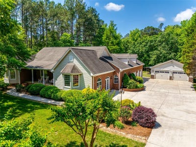 /international/us/4307-edgeland-road-edgemoor-sc-110099390580/