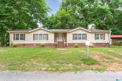 /international/us/296-river-terrace-drive-talladega-al-110108379573/