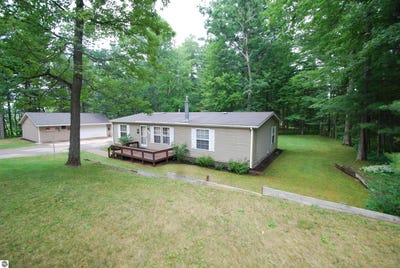 /international/us/2310-oak-trail-2-west-branch-mi-110101313762/