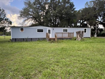 /international/us/124-se-423rd-st-cross-city-fl-110110196301/