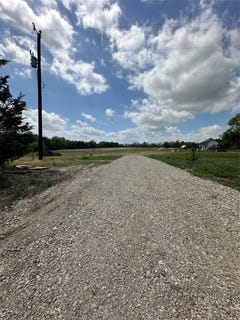 /international/us/1123-tribble-road-sherman-tx-110107241409/