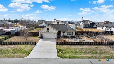 /international/us/343-meadow-valley-loop-jarrell-tx-110105871801/