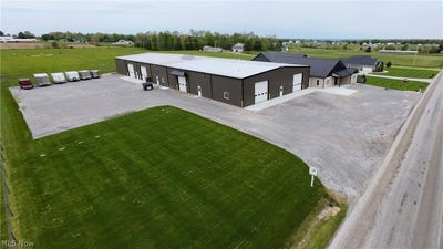 /international/us/7907-nonpariel-road-fredericksburg-oh-110108030912/