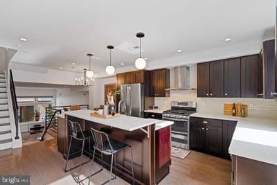 /international/us/418-wallace-street-philadelphia-pa-110108551606/