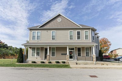/international/us/1017-keenan-court-south-bend-in-110120576690/