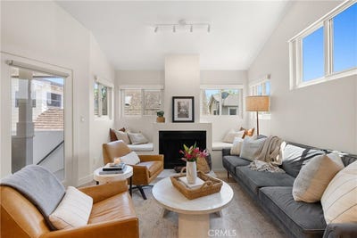 /international/us/617-acacia-avenue-1-2-corona-del-mar-ca-110108714068/