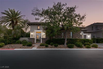 /international/us/213-satin-mist-court-las-vegas-nv-110100986565/