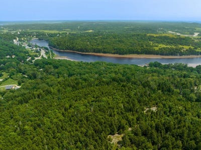 /international/us/65-lookout-mountain-road-east-machias-me-110099098114/