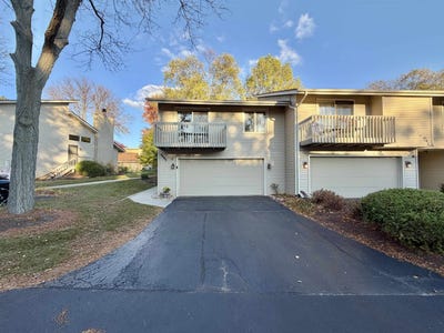 /international/us/4685-high-point-drive-rockford-il-110103230575/