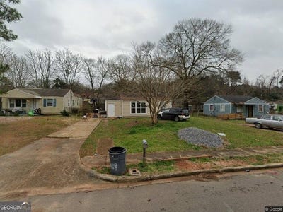 /international/us/1933-henry-crumpton-drive-sw-birmingham-al-110109295227/
