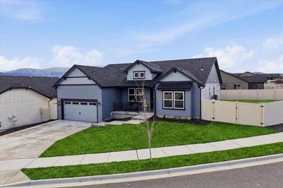 /international/us/18240-e-17th-ave-greenacres-wa-110120412839/