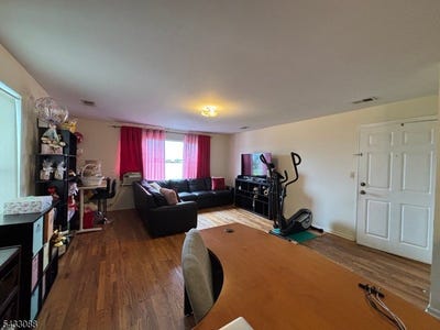 /international/us/76-port-ave-elizabeth-city-nj-110108141355/