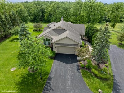 /international/us/572-trevino-dr-lake-geneva-wi-110106536184/