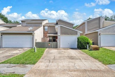 /international/us/1021-4th-avenue-shalimar-fl-110099766526/