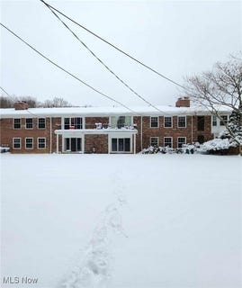 /international/us/6960-carriage-hill-drive-brecksville-oh-110105017891/