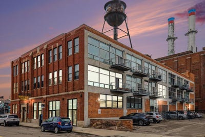 /international/us/55-w-canfield-street-detroit-mi-110106959716/