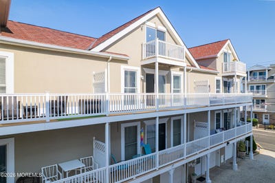/international/us/33-sumner-avenue-seaside-heights-nj-110107763796/