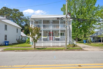 /international/us/513-broad-street-oriental-nc-110107439818/