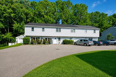 /international/us/4616-lomax-ct-murrells-inlet-sc-110119425465/