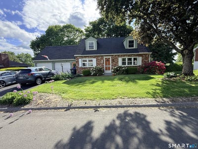 /international/us/492-circle-drive-torrington-ct-110108580950/