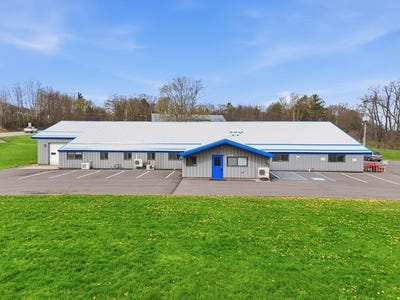 /international/us/67-campbell-rd-towanda-pa-110107658925/
