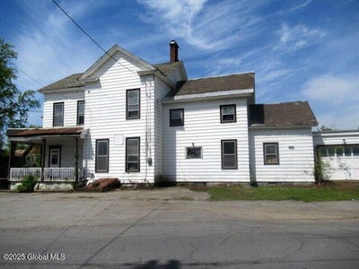 /international/us/116-river-street-queensbury-ny-110099514656/