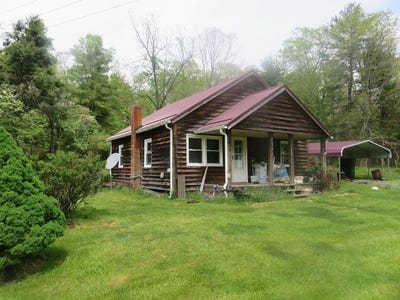 /international/us/2677-vista-road-independence-va-110099828525/